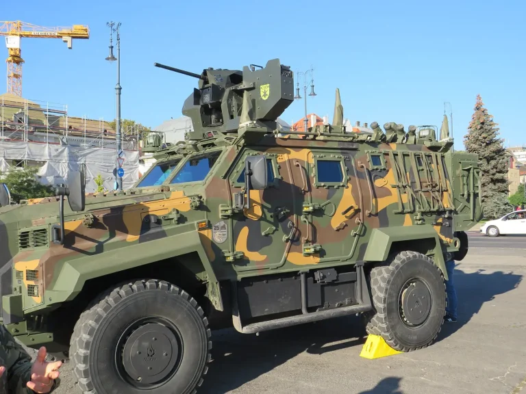 What Is the Ejder Yalçın? Nurol’s 4×4 Explained, From Armour to Operators