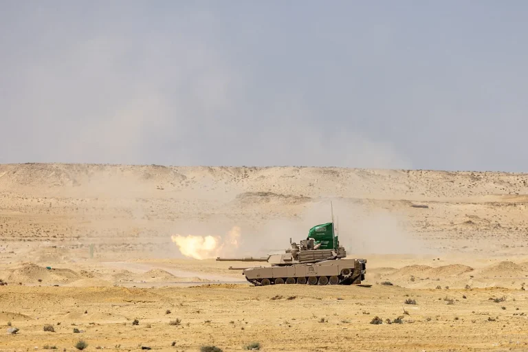 Chars de bataille des armées arabes en 2026