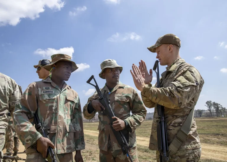 Armscor Explores AK-203 Rifles to Replace SANDF’s R4/R5