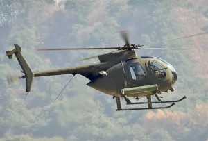 Exército do Quénia recebe oito helicópteros MD 500 recondicionados doados pela Coreia do Sul